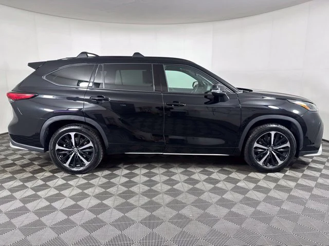 Certified Used 2021 Midnight Black Metallic Toyota XSE image 2