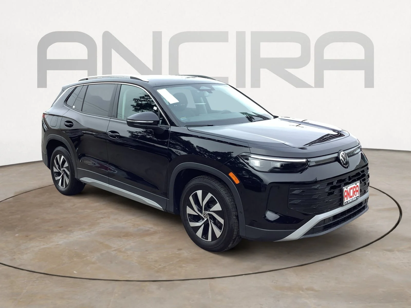 New 2026 DEEP BLACK PEAR Volkswagen S image 2