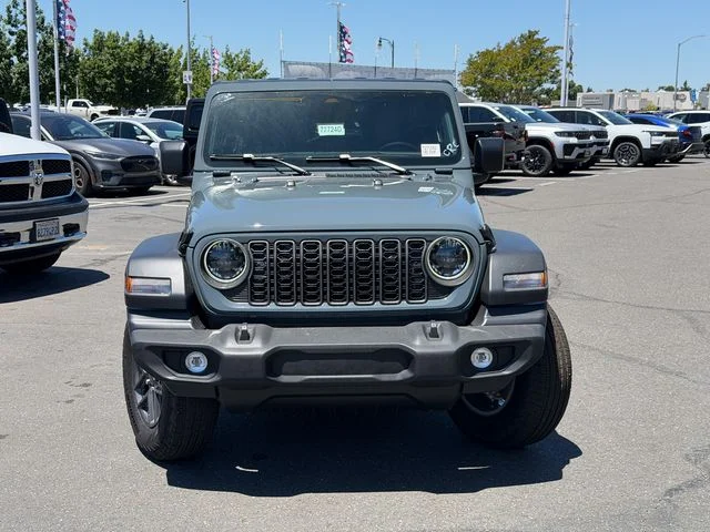 New 2026 Anvil Clearcoat Jeep Sport S image 3