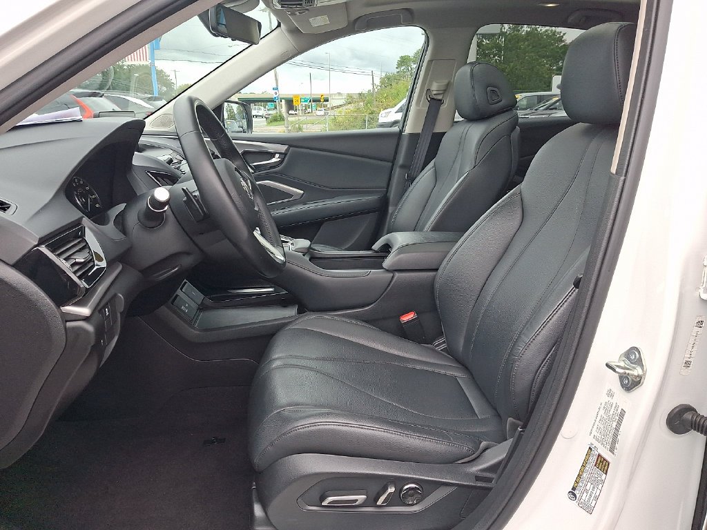 Used 2020 White Acura Base image 13