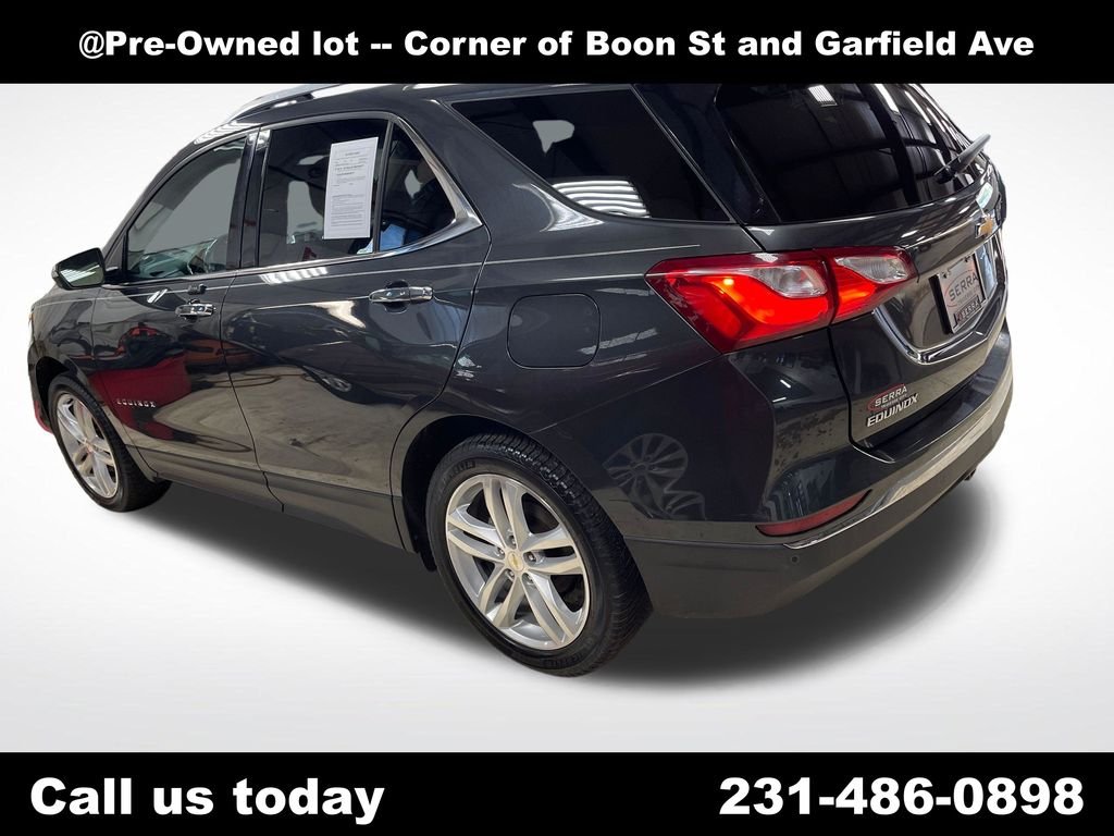 Used 2018 Gray Chevrolet Premier image 4