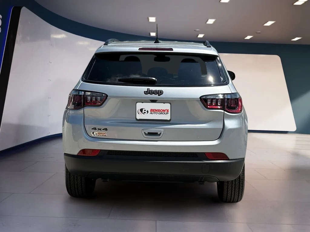 New 2026 Silver Jeep Latitude image 4