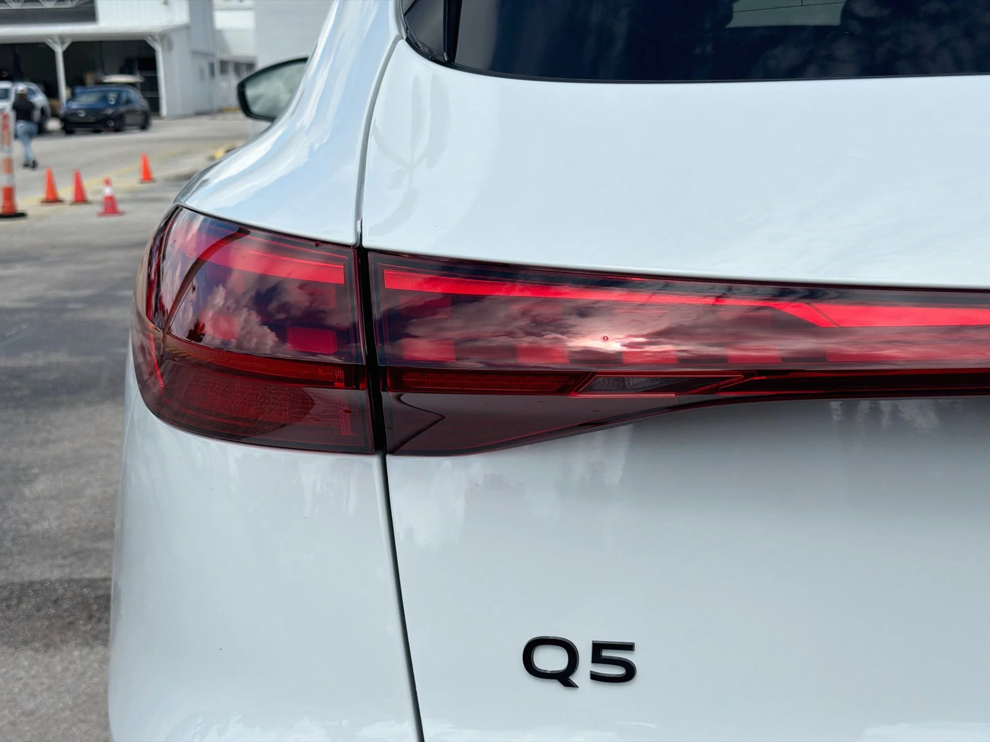 New 2026 Glacier White Metallic Audi Premium Plus image 10