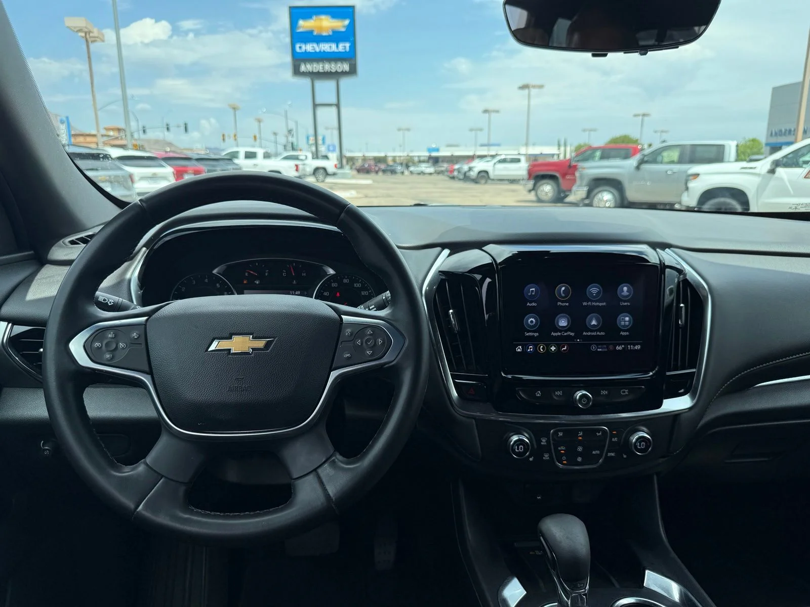 2023 Chevrolet Traverse 1LT - Photo 16