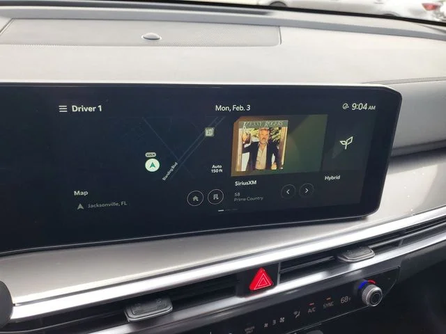 2025 Kia Sorento EX Hybrid - Photo 15