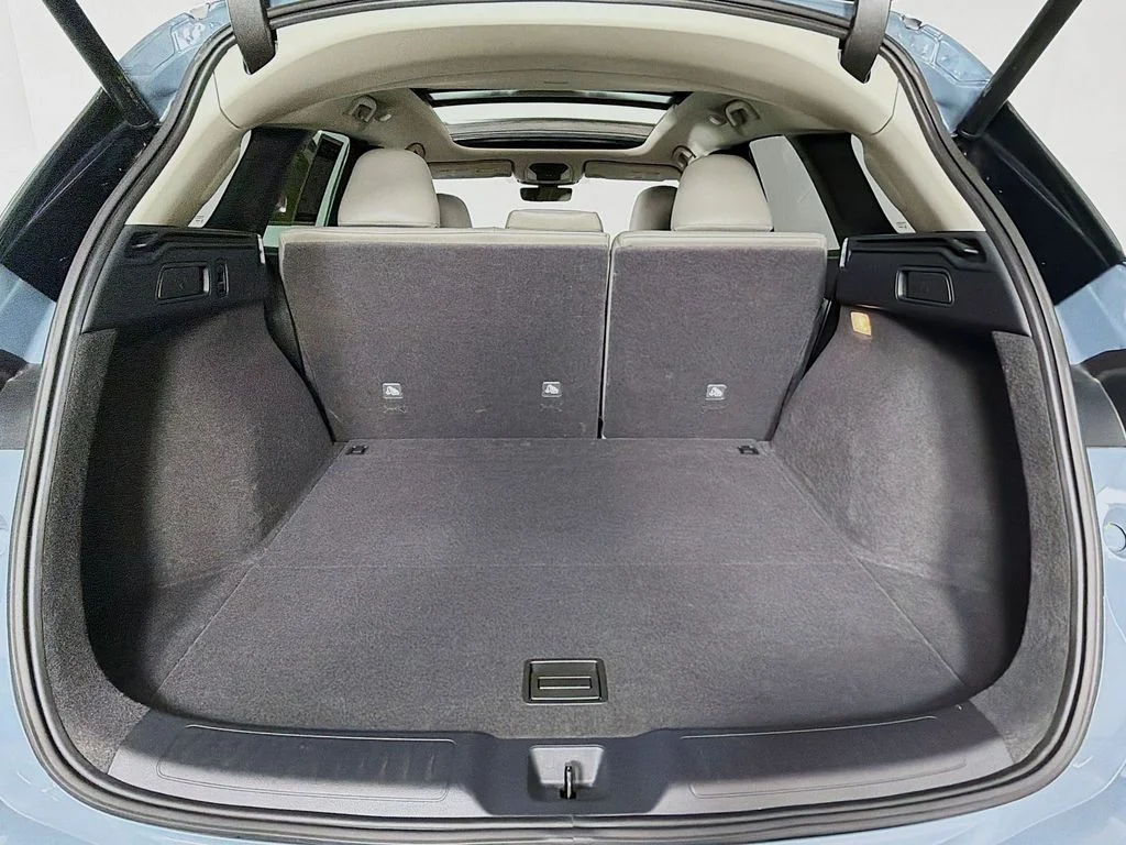 Used 2023 Slate Gray INFINITI SENSORY image 28