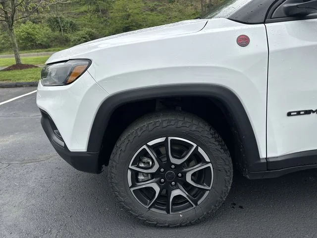 2025 Jeep Compass Trailhawk - Photo 20