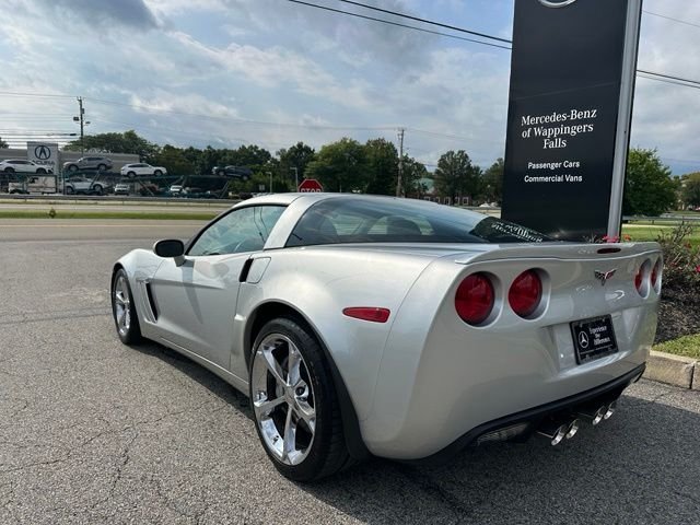 Used 2013 Silver Chevrolet Grand Sport image 3
