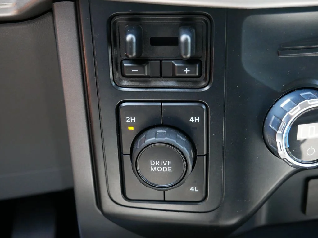 Certified Used 2021 Blue Ford XLT image 24