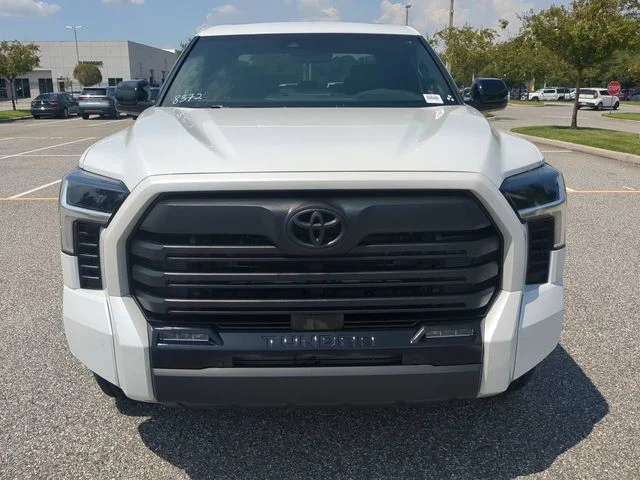 New 2026 Wind Chill Pearl Toyota Limited image 9