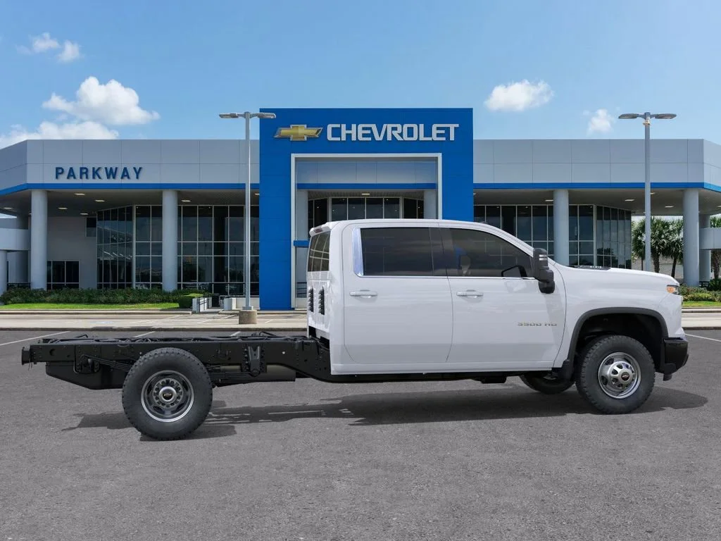 New 2025 Summit White Chevrolet Work Truck image 5