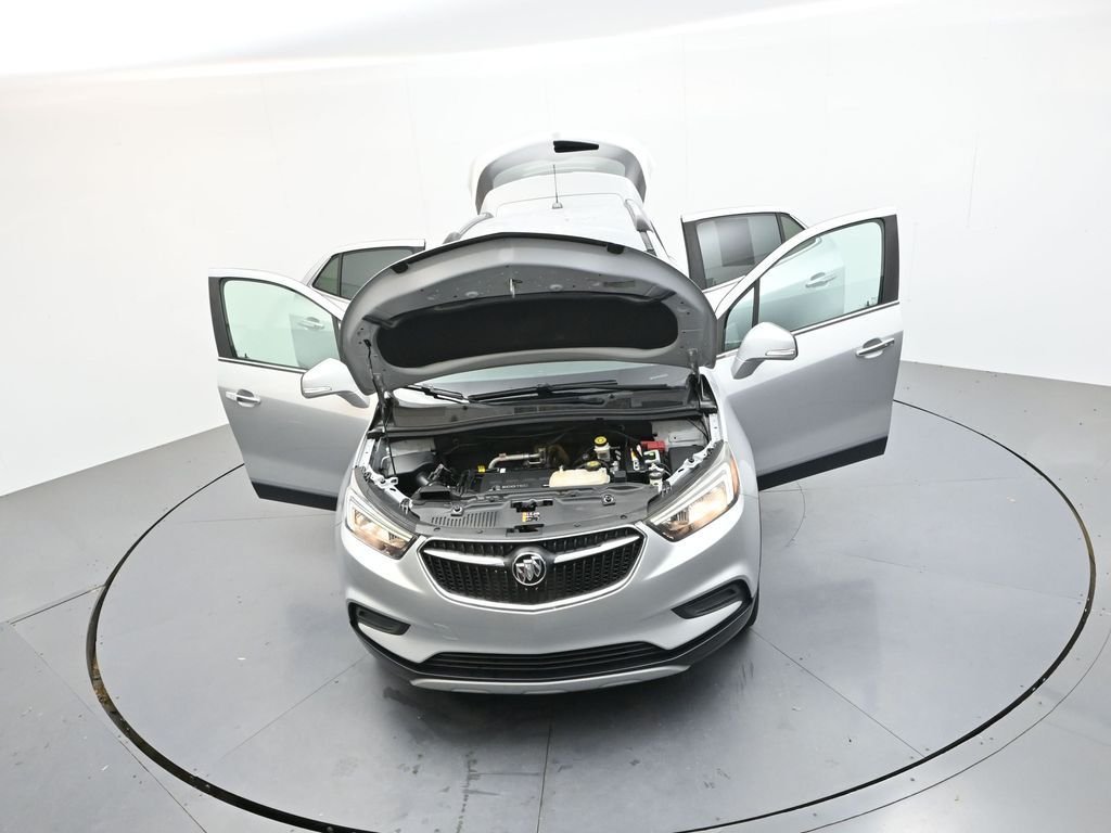 Used 2018 Silver Buick Preferred image 41