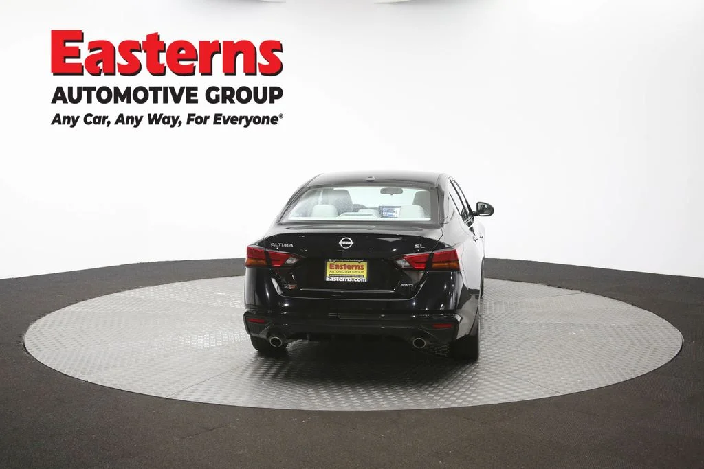 Used 2024 Black Nissan 2.5 SL image 38