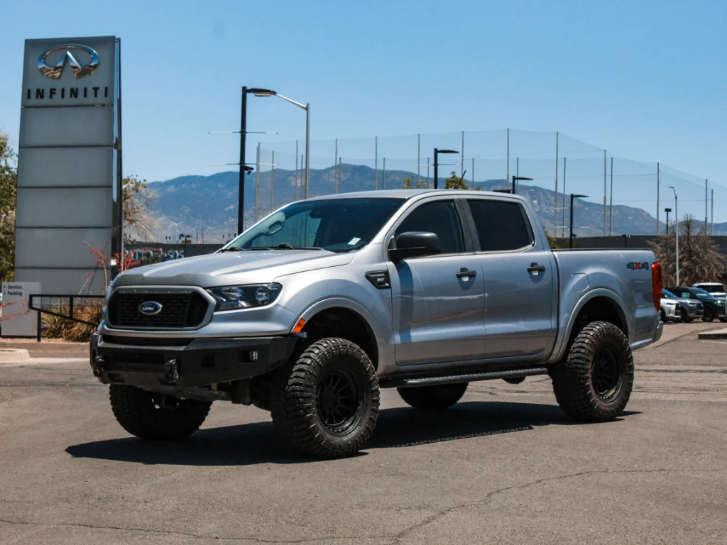 Used 2020 Iconic Silver Metallic Ford XLT image 1