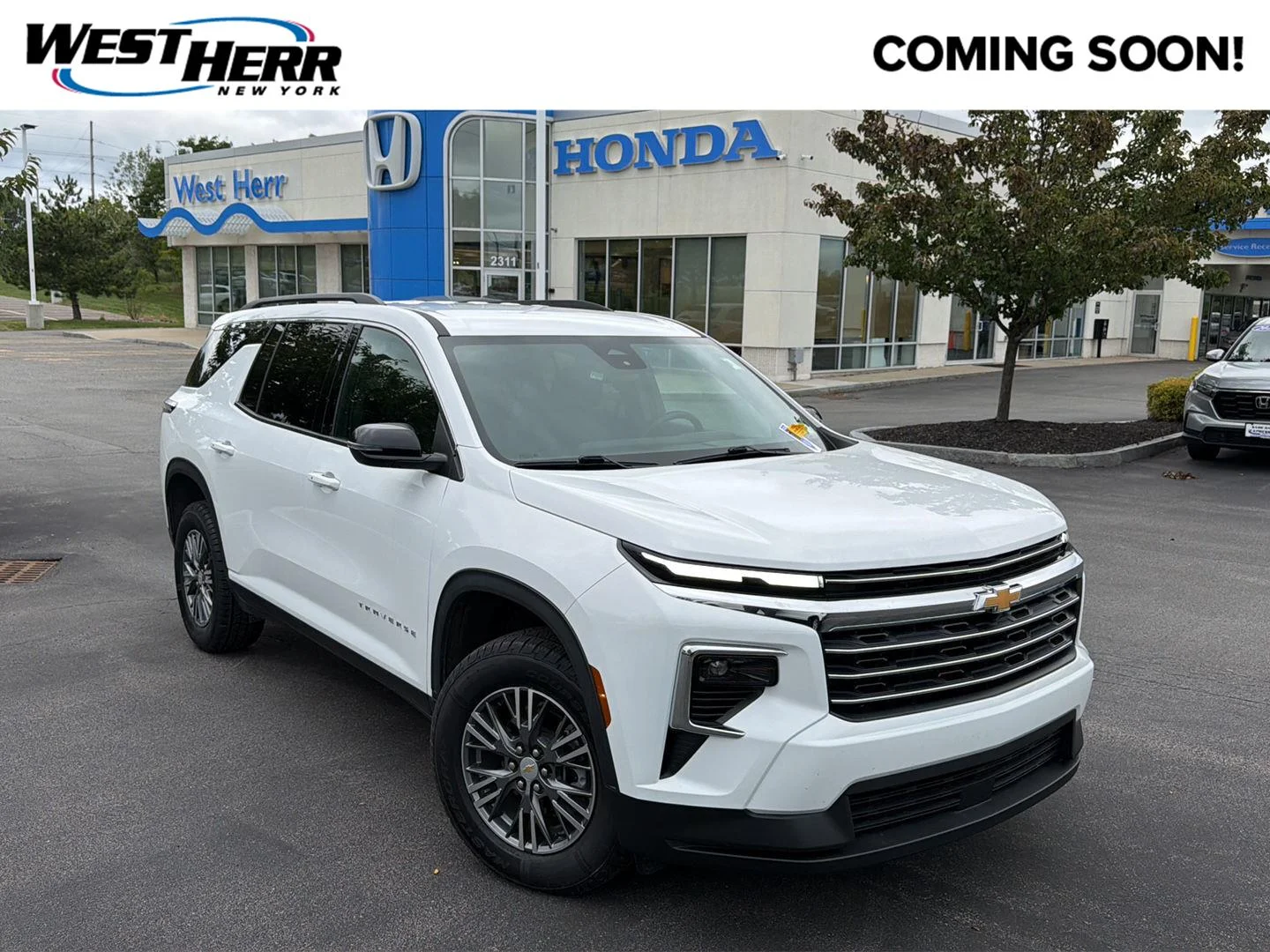 Used 2025 Summit White Chevrolet AWD LT image 1