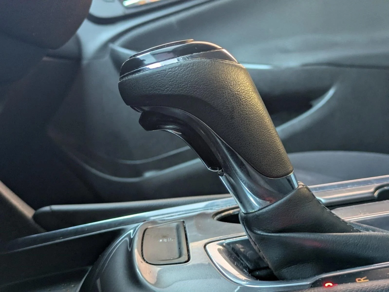 Used 2018 Nightfall Gray Metallic Chevrolet LT image 9