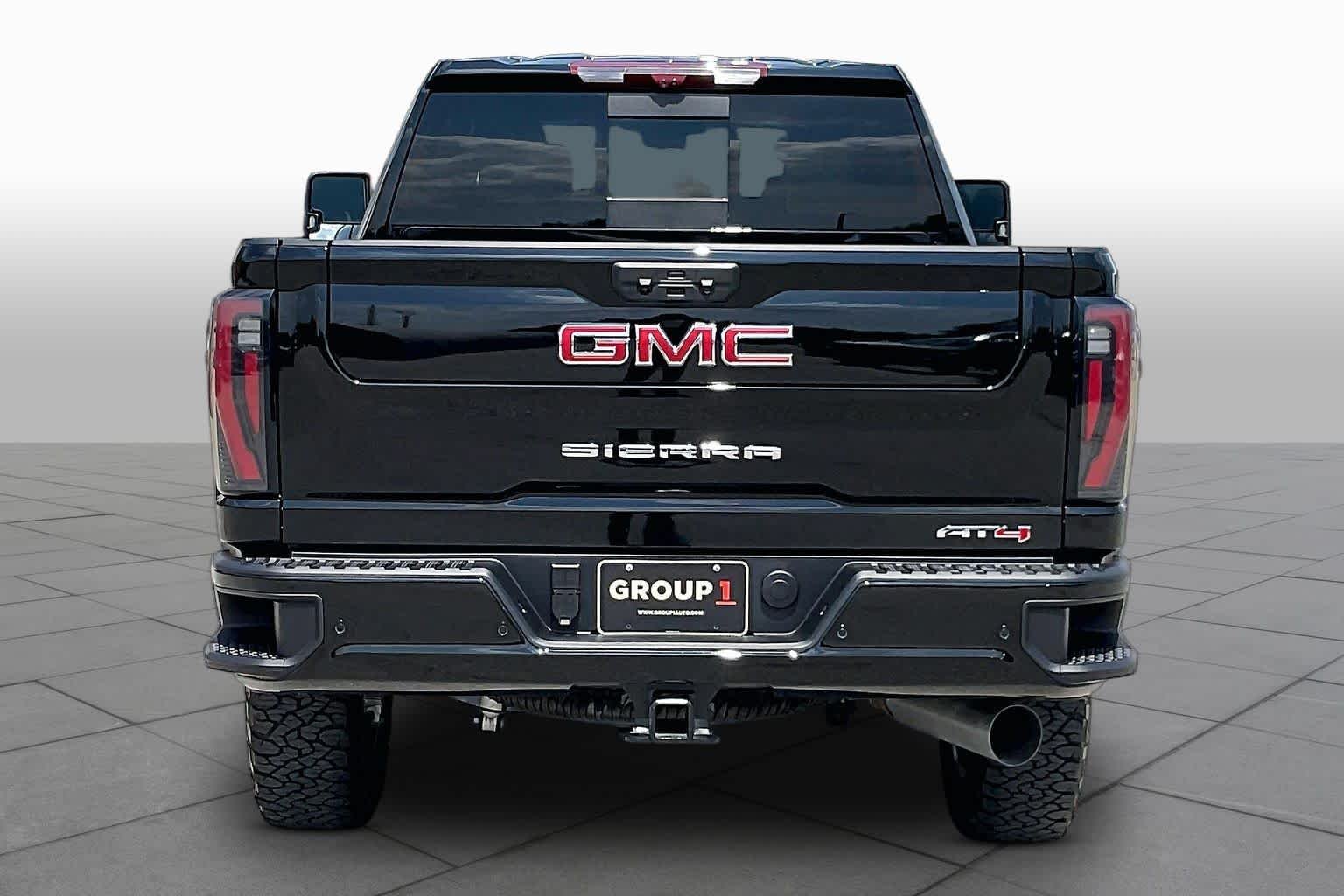 Used 2026 Onyx Black GMC AT4 image 5