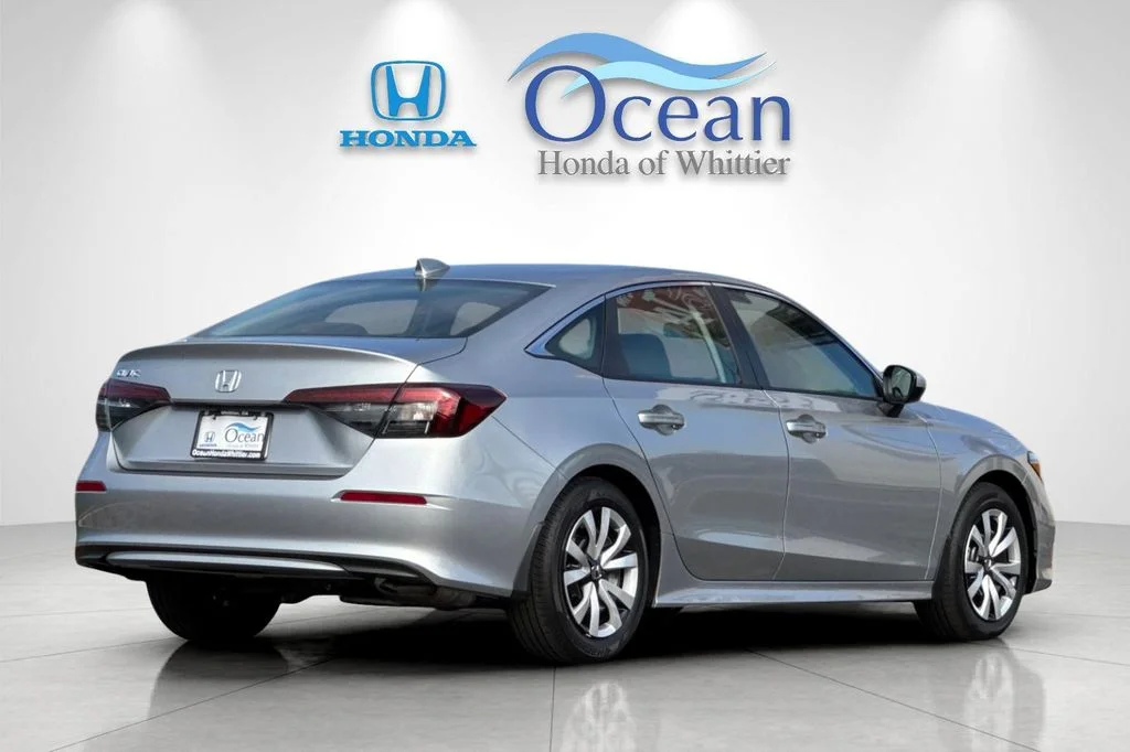 New 2026 Solar Silver Metallic Honda LX image 4