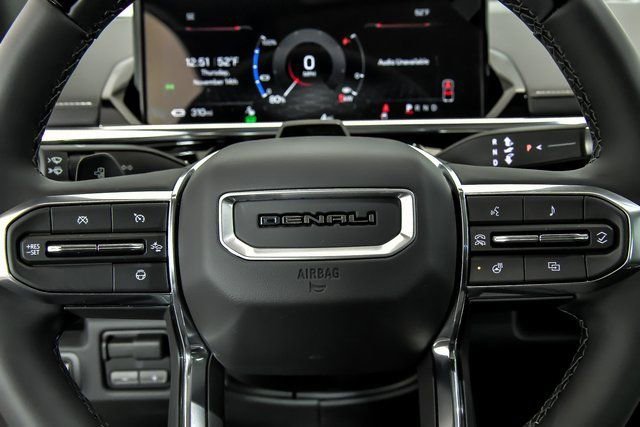 2025 GMC Sierra EV Denali - Photo 11