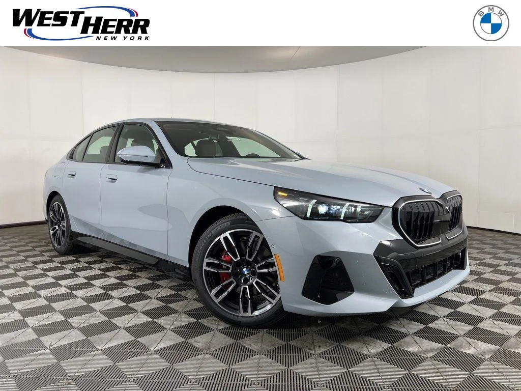 2027 BMW 5 Series 530i xDrive Sedan's photo