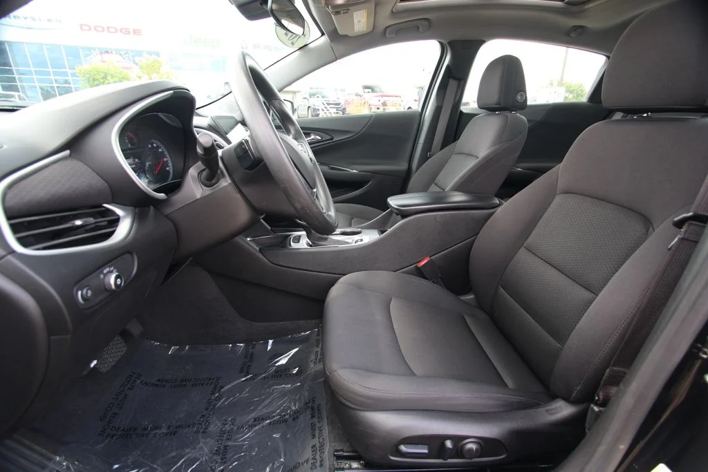 Used 2024 Mosaic Black Metallic Chevrolet LT image 6