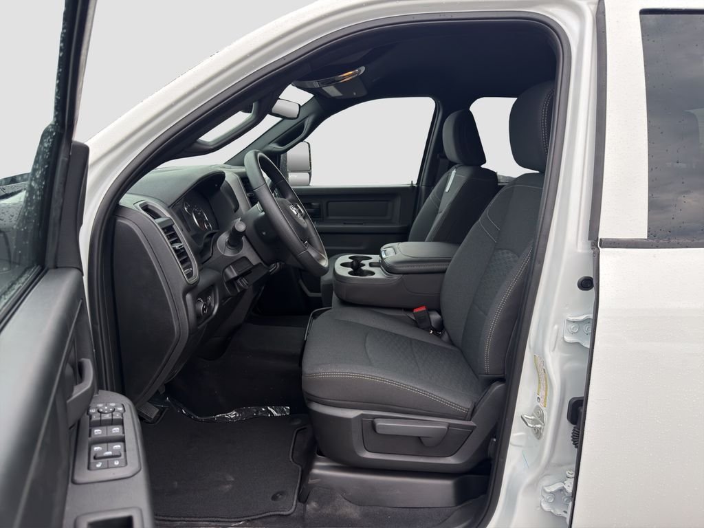 New 2026 Bright White Clearcoat RAM  image 9