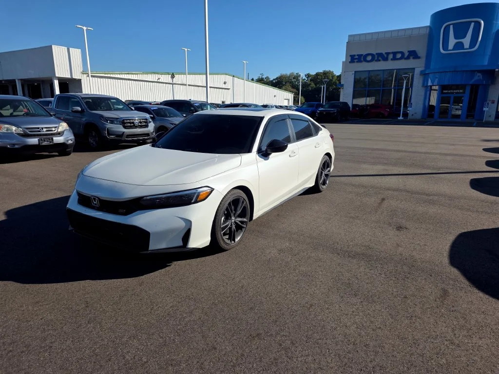 Certified Used 2026 Platinum White Pearl Honda  image 7