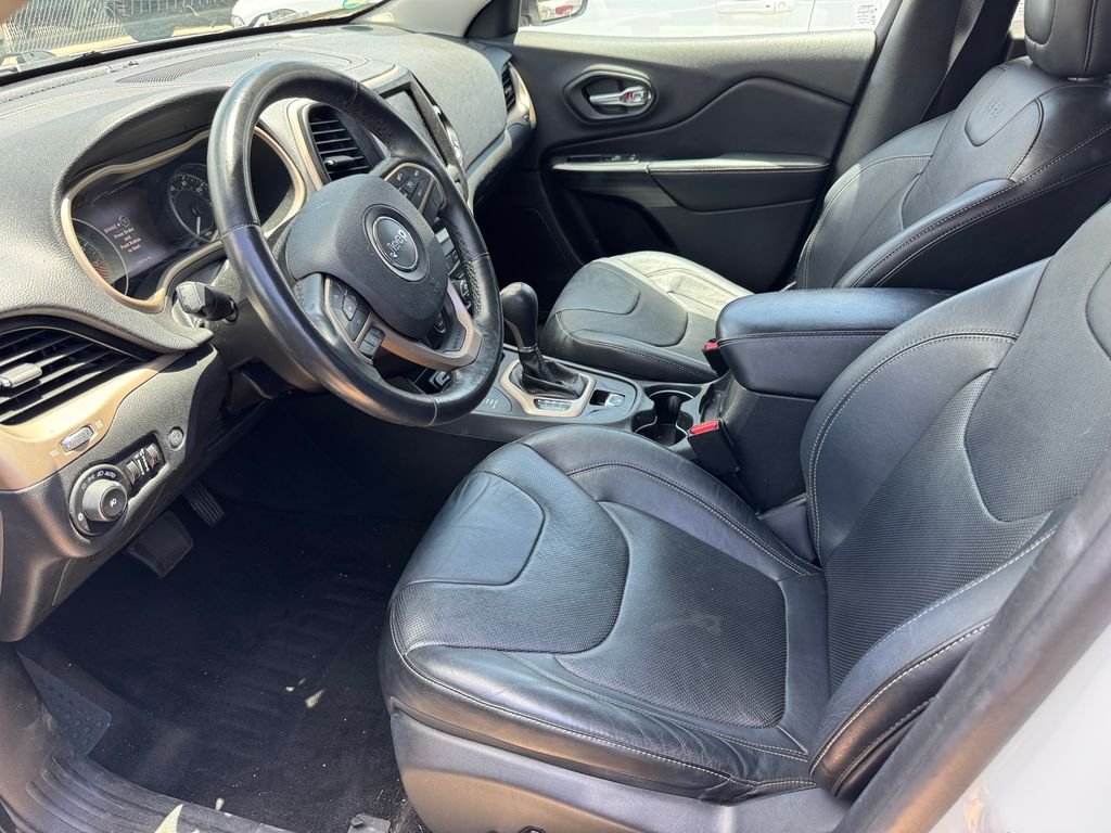 Used 2014 White Jeep Limited image 8