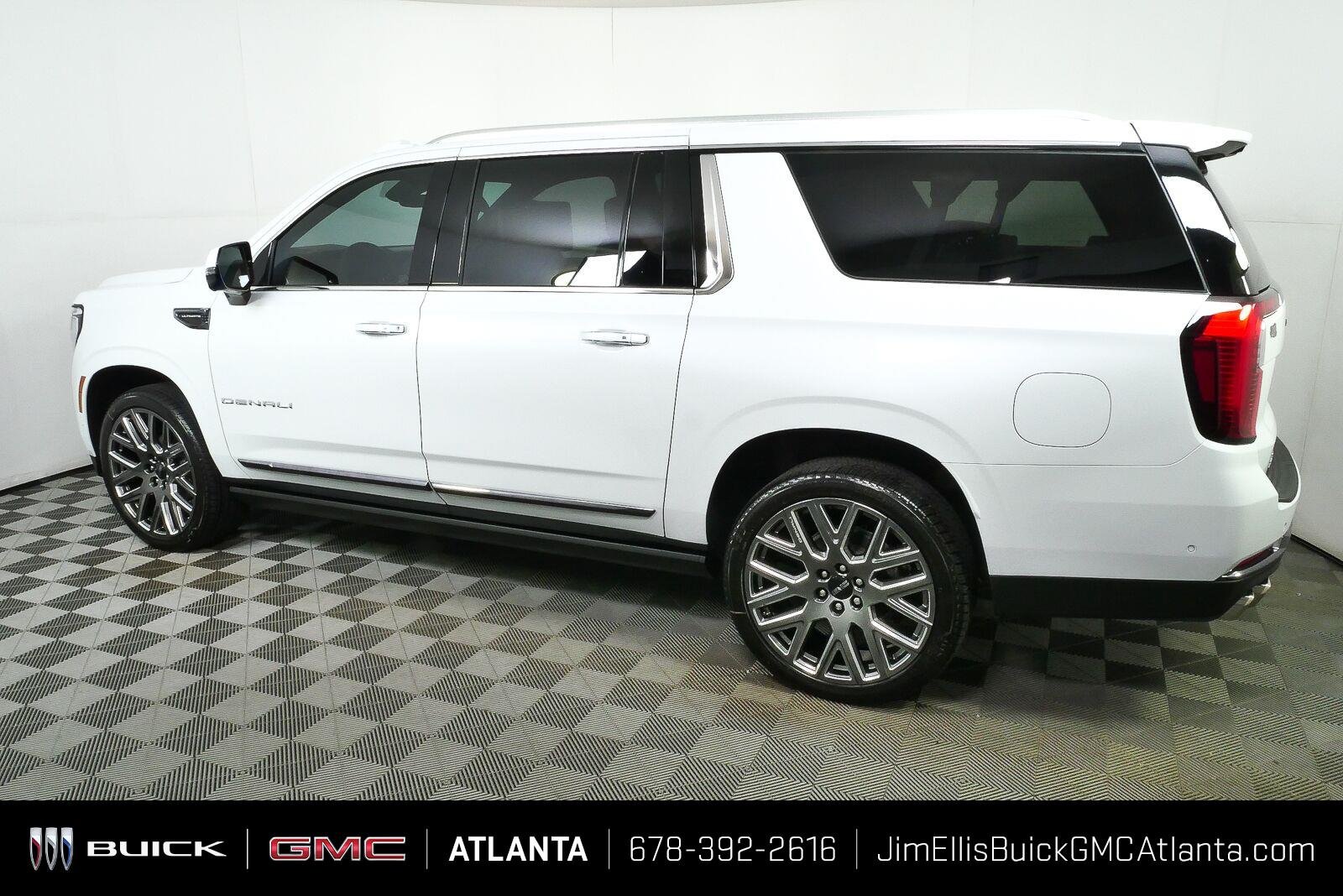 New 2026 Glacier White Tricoat GMC Denali Ultimate image 28