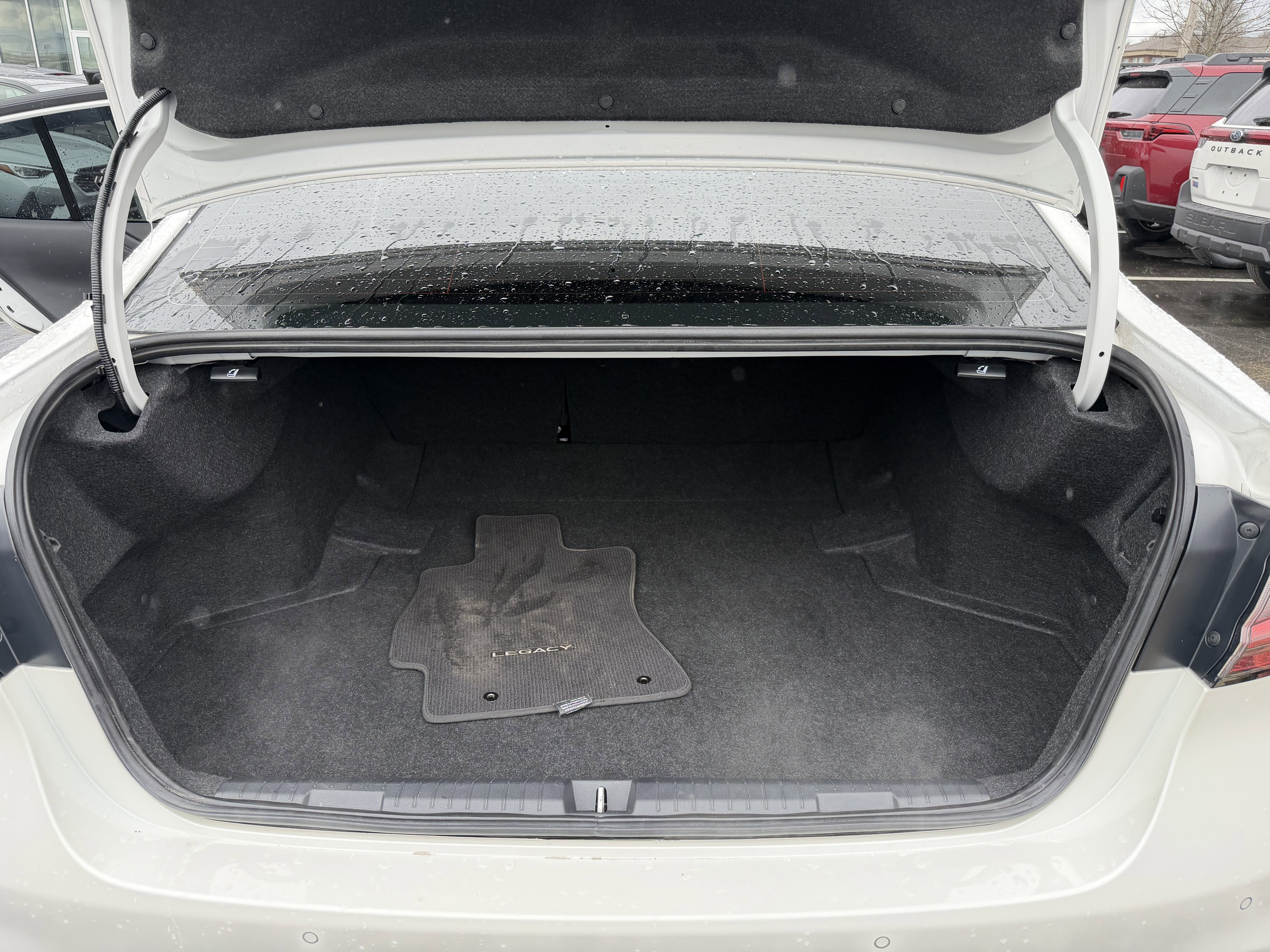 Used 2025 Crystal White Pearl Subaru Touring XT image 20