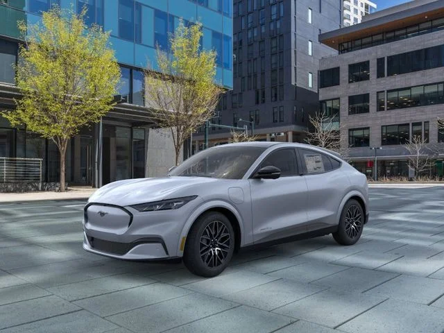 2025 Ford Mustang-Mach-e Premium's photo
