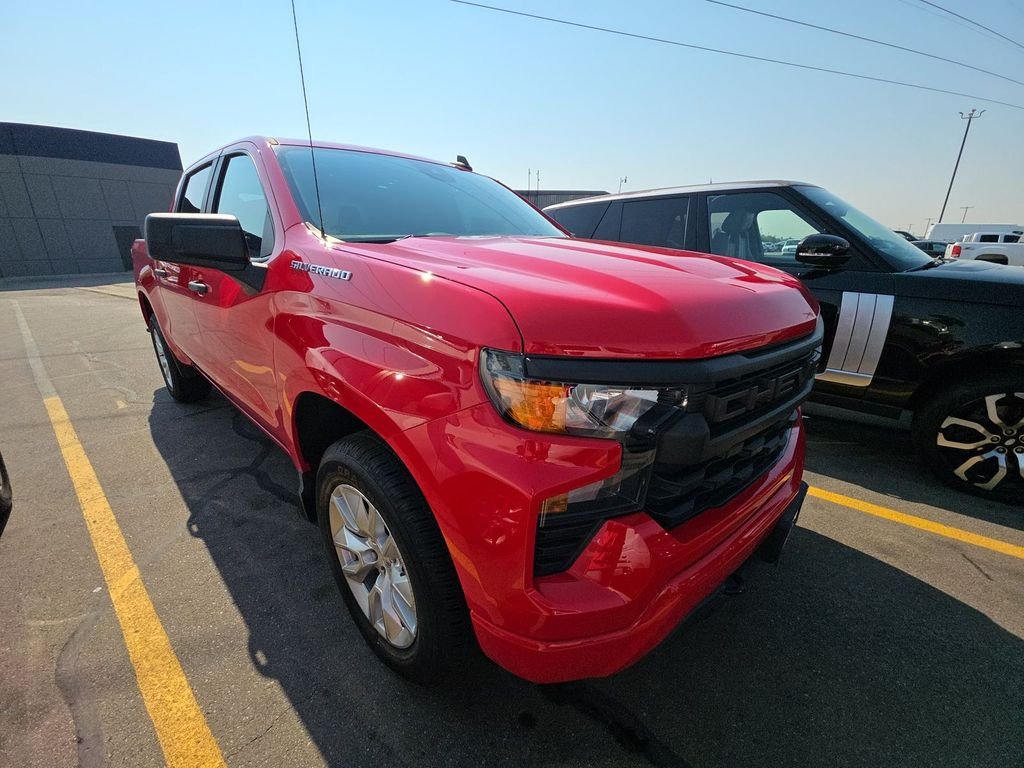 Used 2023 Red Chevrolet Custom image 1
