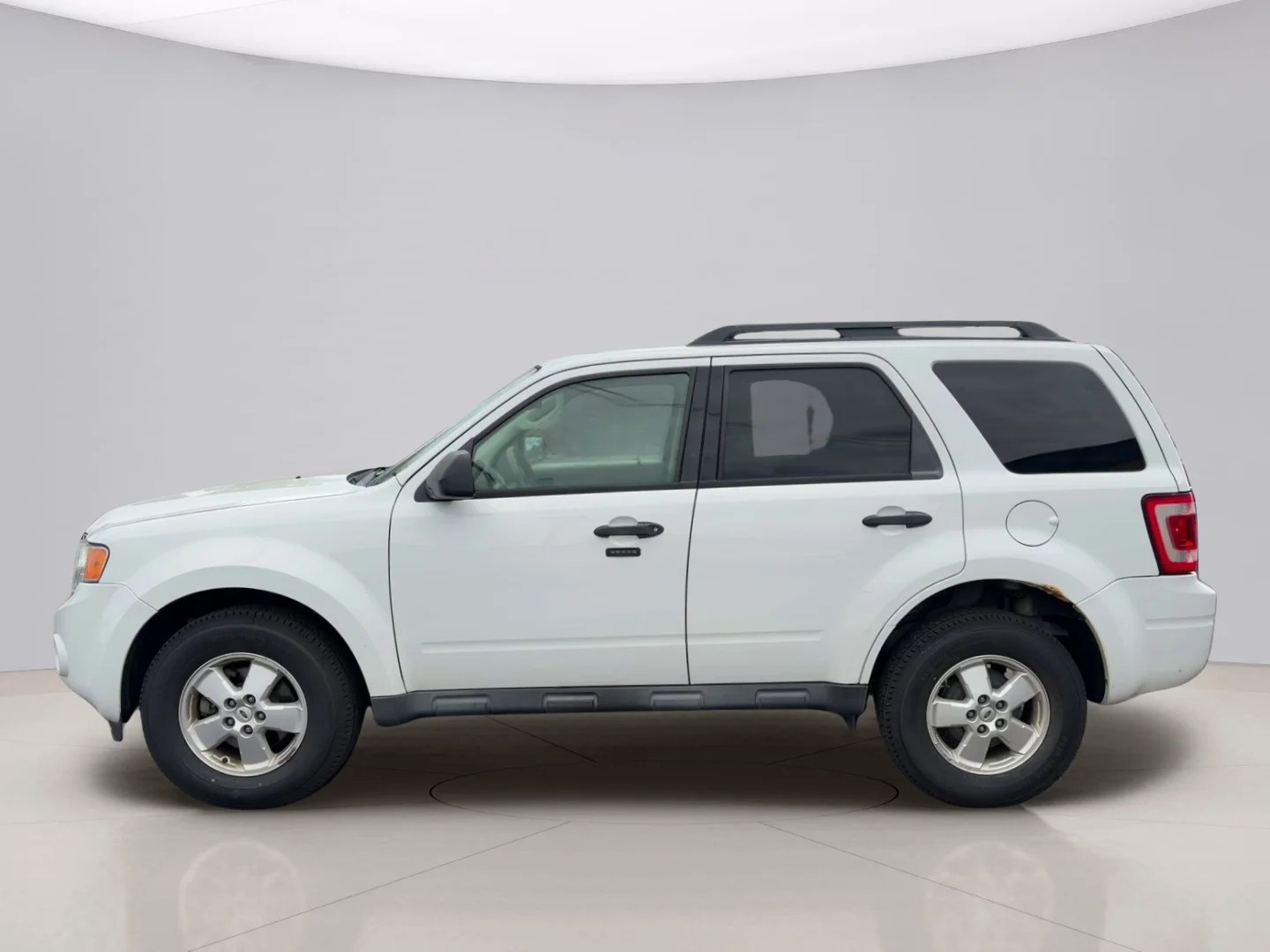 Used 2012 White Ford XLT image 8