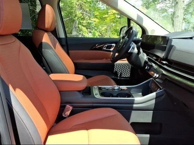 New 2026 Black Kia SX Prestige image 7