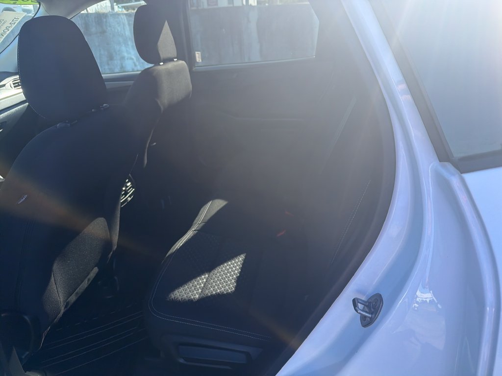 Used 2023 White Ford Active image 14