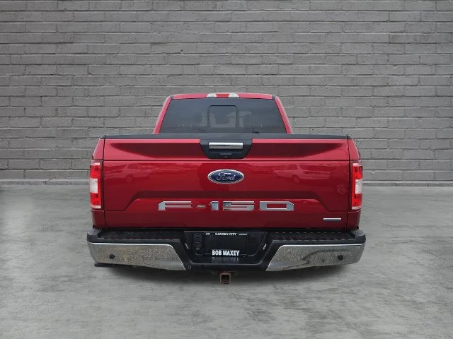 Used 2018 Red Ford XL image 4
