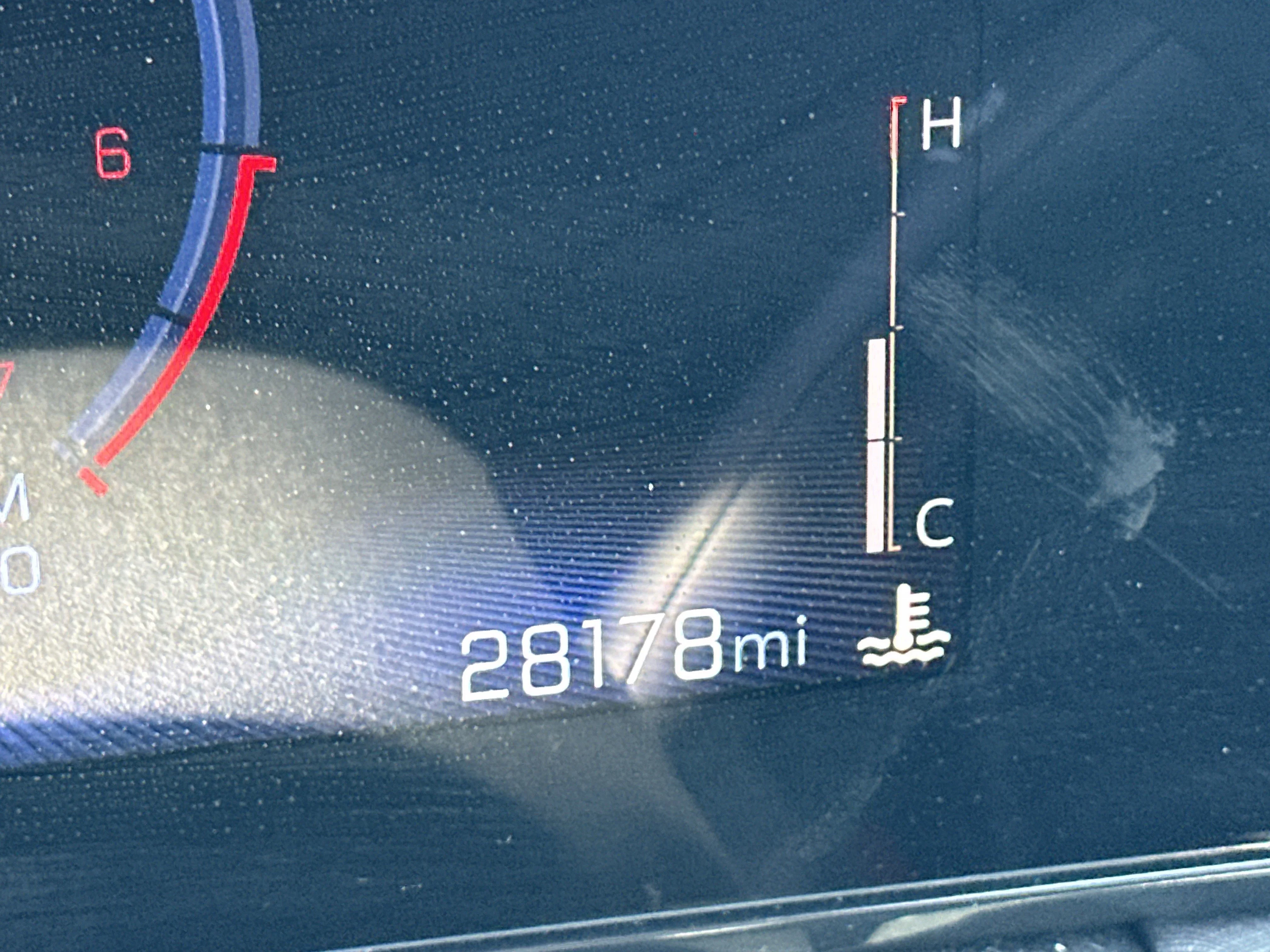 Used 2025 Crimson Metallic Chevrolet LT image 27