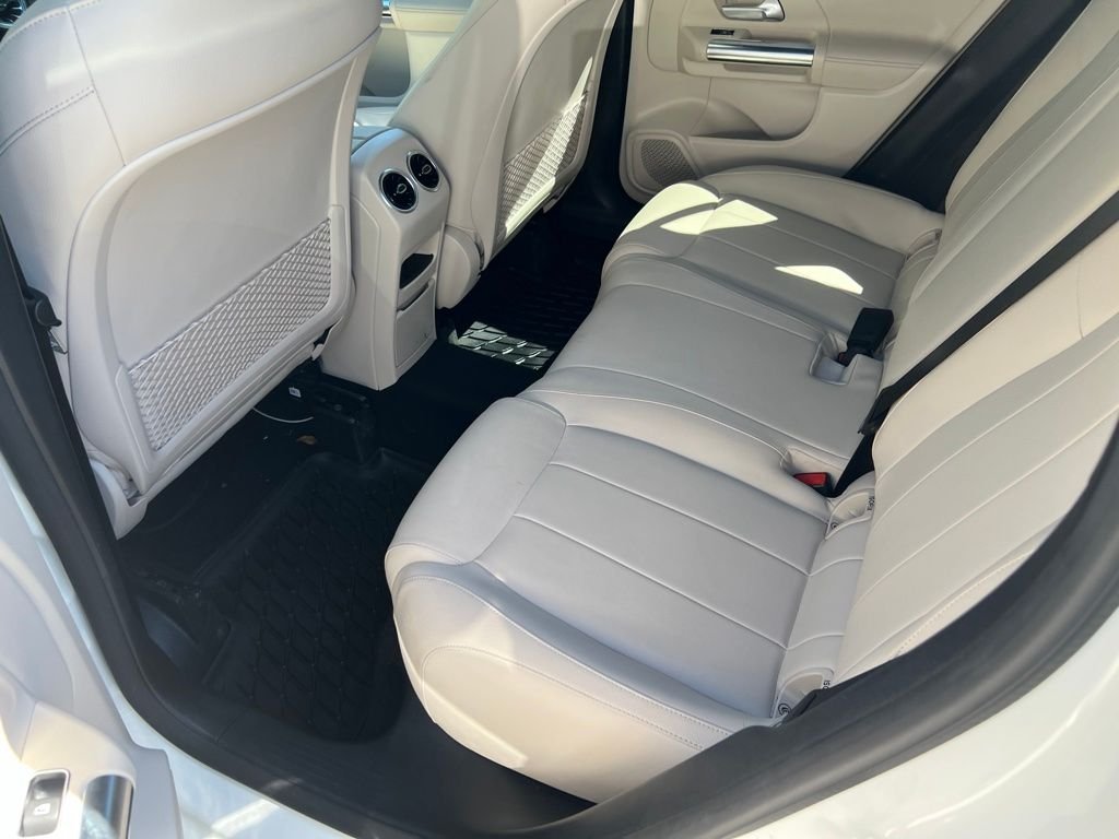 Certified Used 2022 White Mercedes-Benz GLA 250 image 6