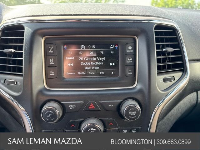 Used 2015 Silver Jeep Laredo image 4