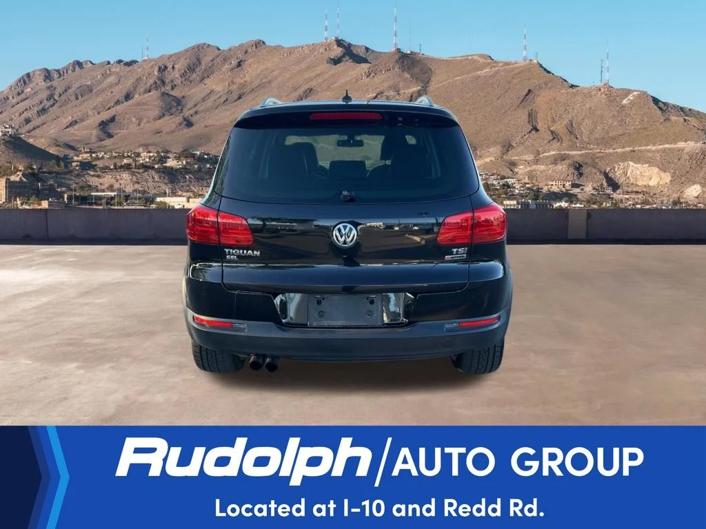 Used 2016 Black Volkswagen SEL image 4