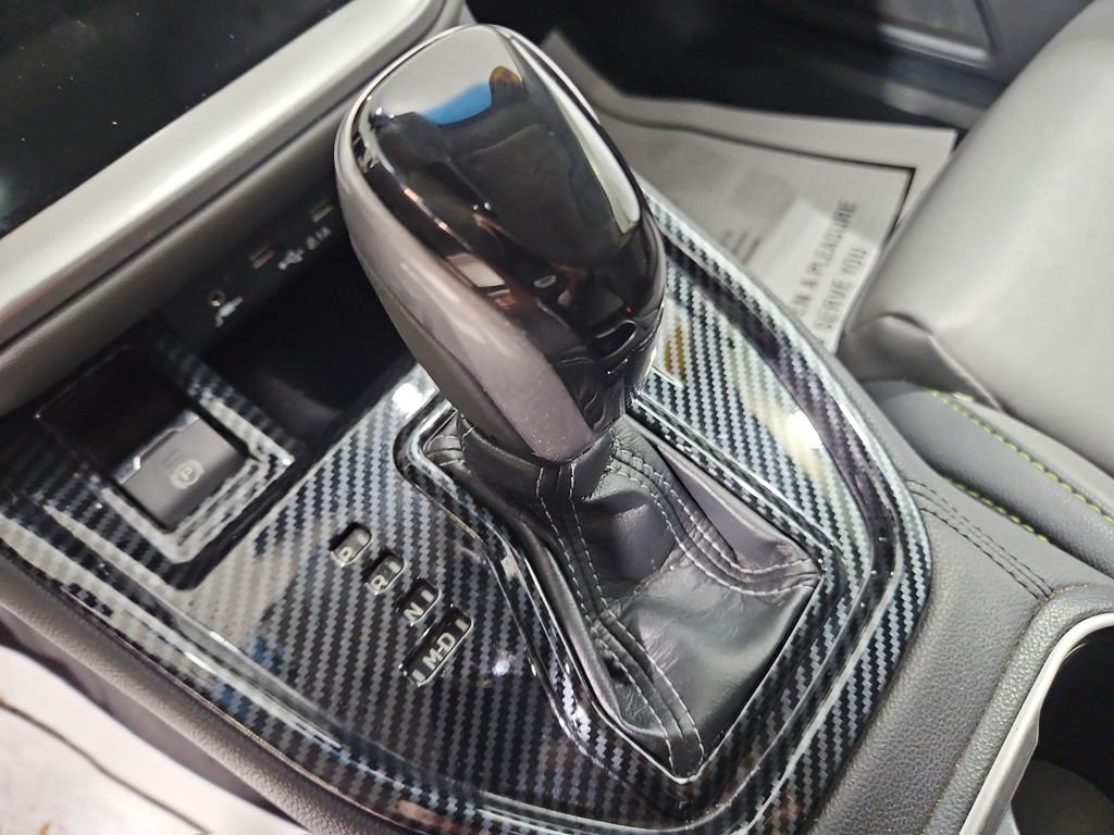 Used 2022 Crystal Black Silica Subaru Onyx Edition XT image 25