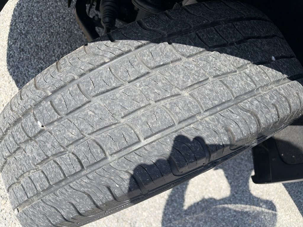 Used 2020 Gray Chevrolet Custom image 27
