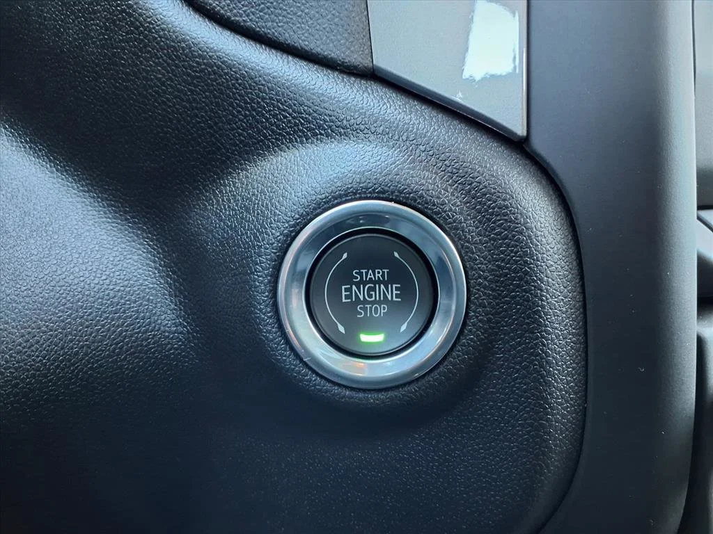 2026 GMC Sierra 3500HD Pro - Photo 10