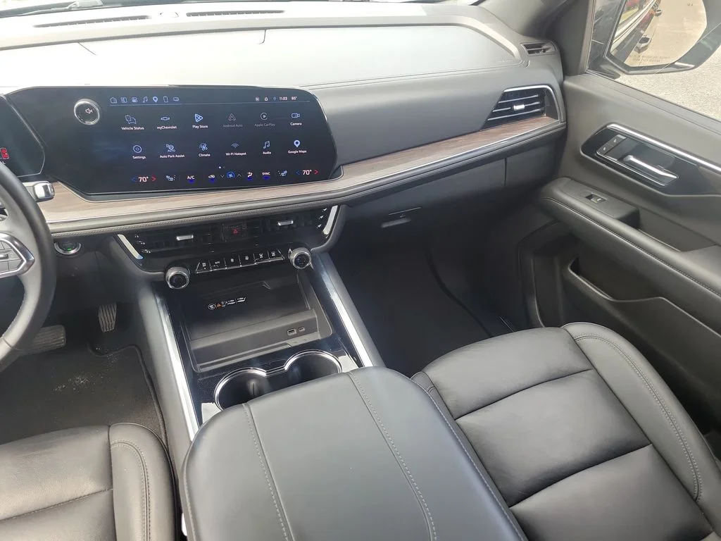 Used 2025 Black Chevrolet LT image 13
