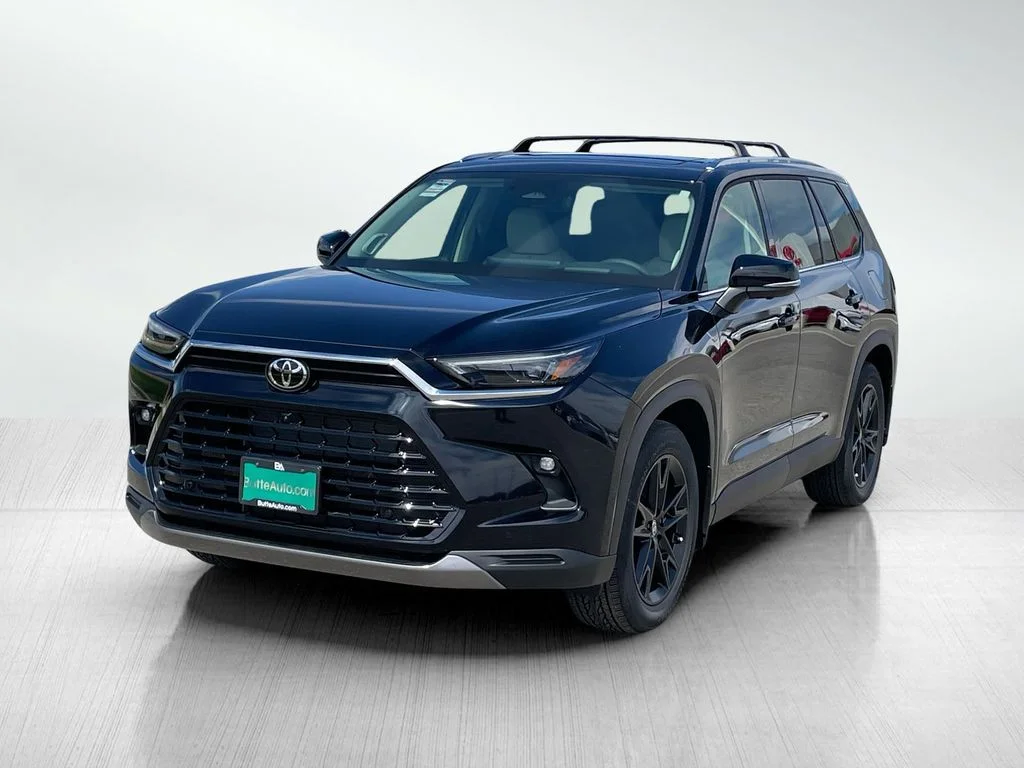 New 2026 Midnight Black Metallic Toyota Platinum image 9