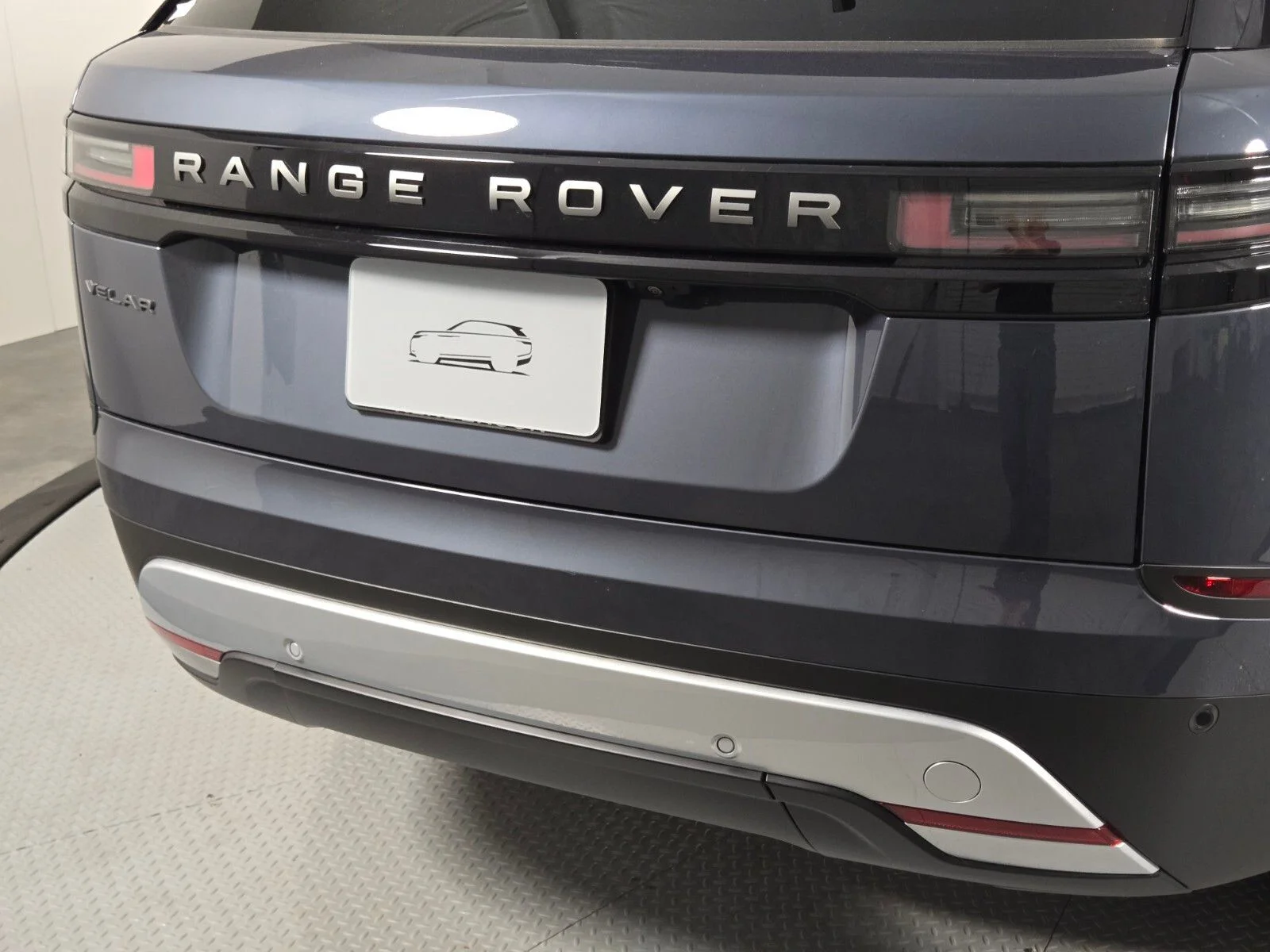 New 2026 Varesine Blue Land Rover S image 7