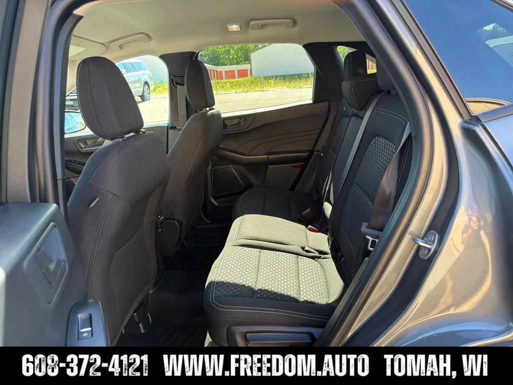 Used 2024 Gray Metallic Ford Active image 23