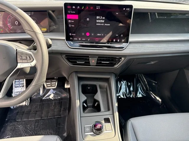 2026 Volkswagen Tiguan SE R-LINE BLACK - Photo 19