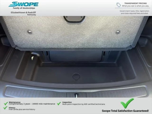 New 2026 Bright White Clear-Coat Exterior Paint Jeep Laredo image 15