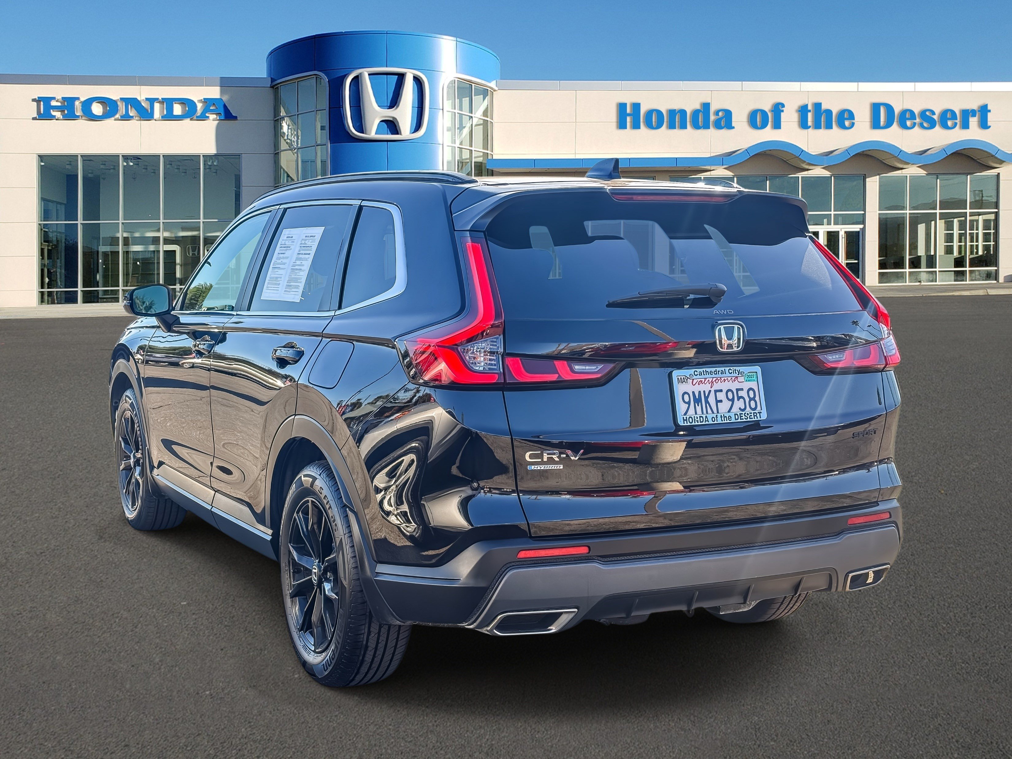 Used 2024 Platinum White Pearl Honda Sport image 4